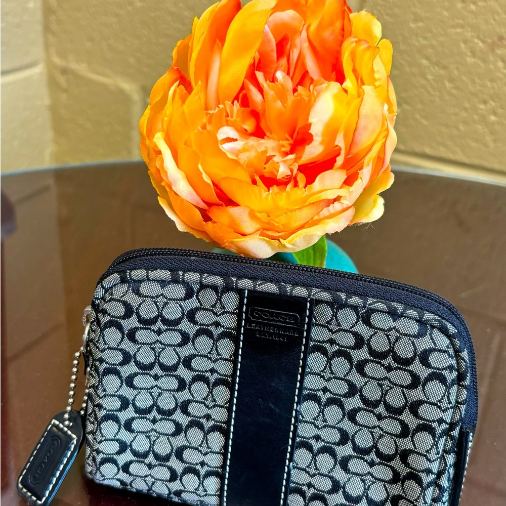 COACH Small Zip Case Vintage Original